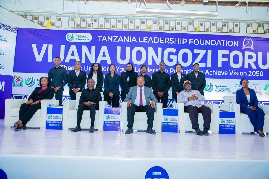 Youth in Digital Leadership: Opportunities & Challenges